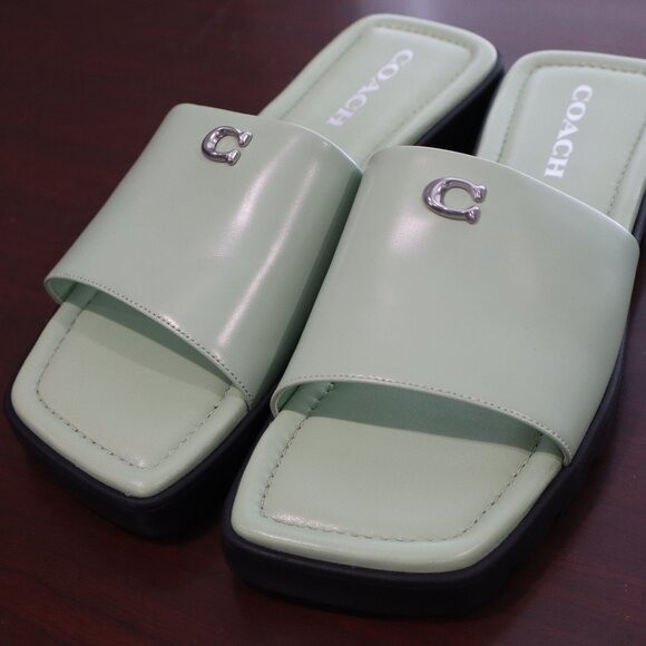 Coach Women's Florence Sandal - Picture 4 of 6